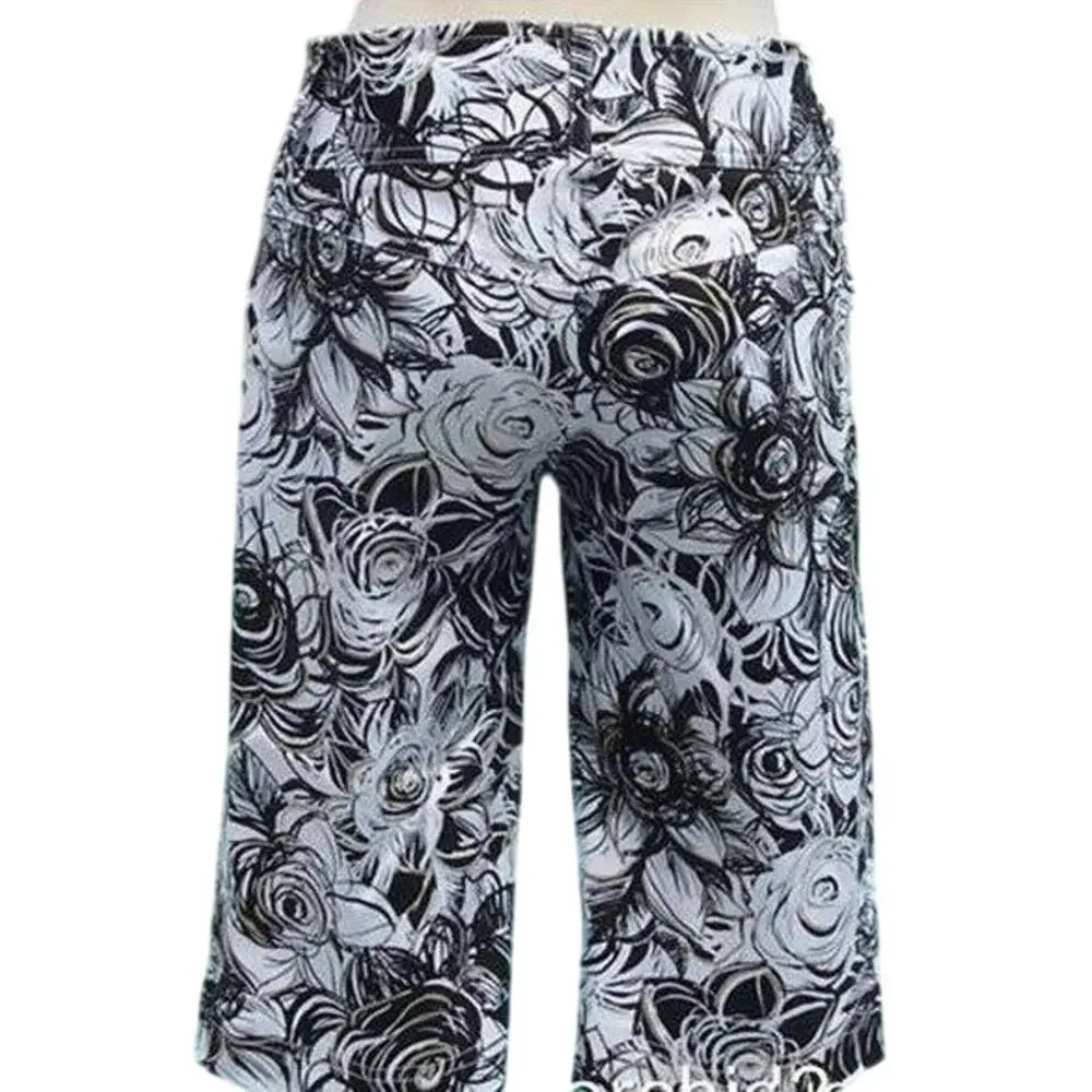 Cache Geometric Floral Black White Walking Bermuda Short New Stretch NWT $88 Sz2
